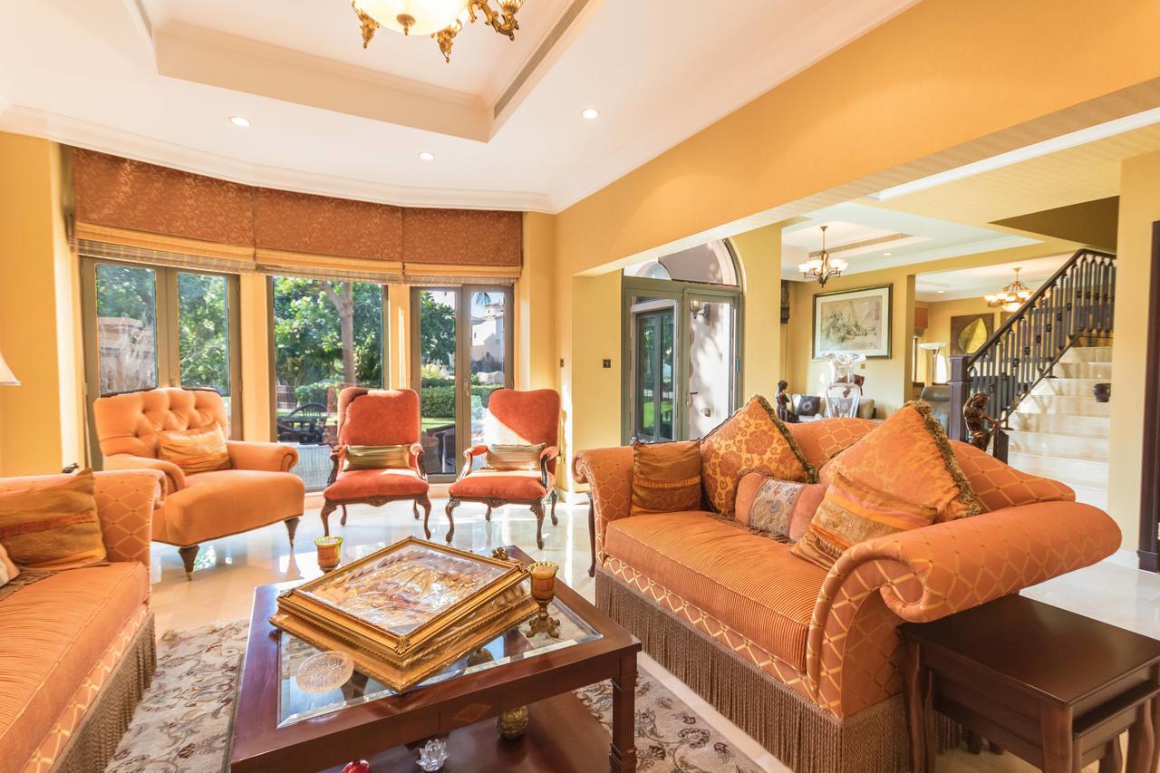 Yanjoon Homes - Palm Jumeirah Frond A Dubai