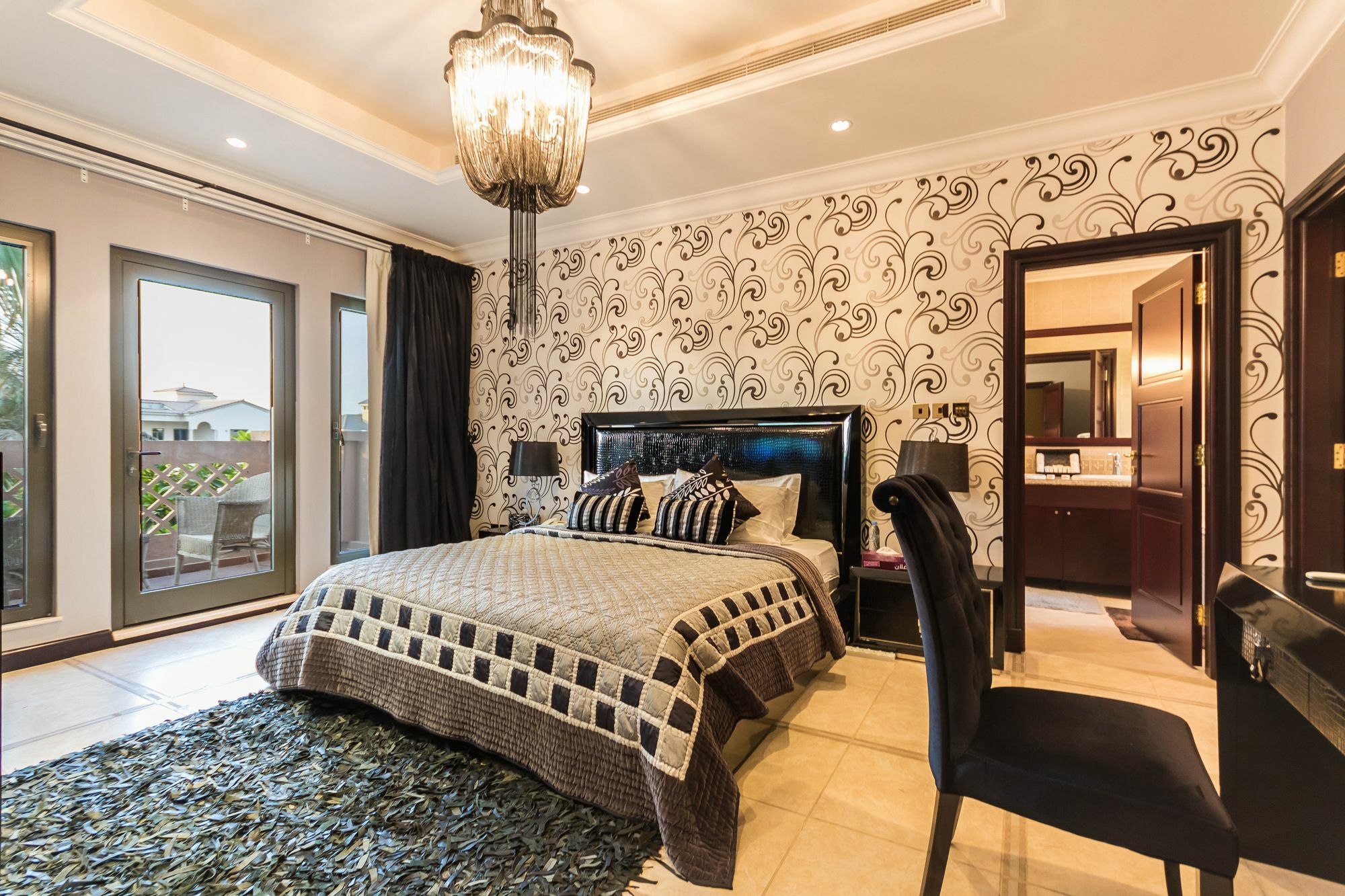 Villa Yanjoon Homes - Palm Jumeirah Frond A