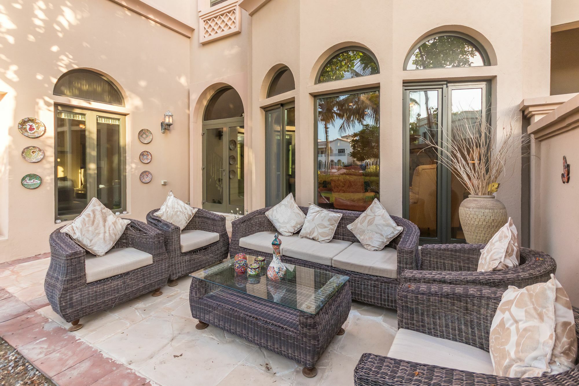 Yanjoon Homes - Palm Jumeirah Frond A *